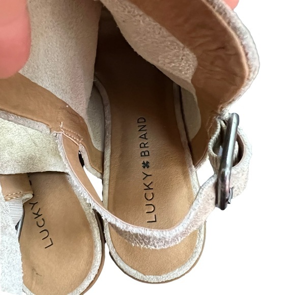 Lucky Brand Gray Beige Aurora Peep Toe booties sz 8 - Picture 5 of 6